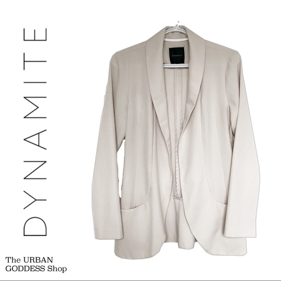 Dynamite Jackets & Blazers - 2/$40🌺 Dynamite Blazer Woven oversized sz 8 Cream